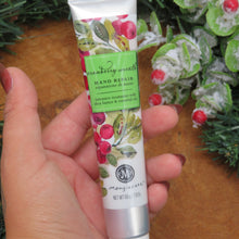 Load image into Gallery viewer, Cranberry Wreath Hand Cream