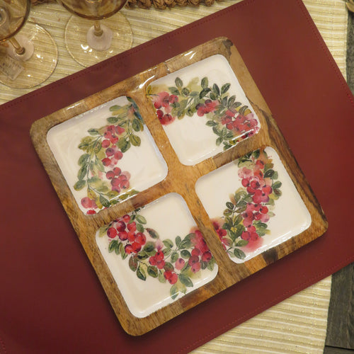 Cranberry Wreath 4-Section Tray