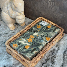 Load image into Gallery viewer, Autumn Acorn Guest Towel Napkin