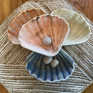 Set of 4 Shell Dishes
