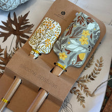 Load image into Gallery viewer, Autumn Acorn Spatula Set