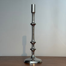 Load image into Gallery viewer, Silver Metal Ribbed Taper Holder Set