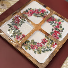 Load image into Gallery viewer, Cranberry Wreath 4-Section Tray