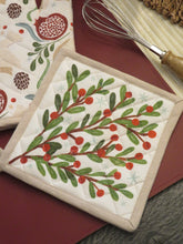 Load image into Gallery viewer, Winter Berry Oven Mit Set