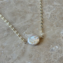 Load image into Gallery viewer, Freshwater Pearl Necklace