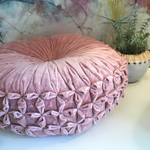 Load image into Gallery viewer, Tufted Velvet Pillow
