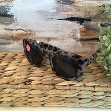 Load image into Gallery viewer, Center Stage Sunglasses | 3 Styles
