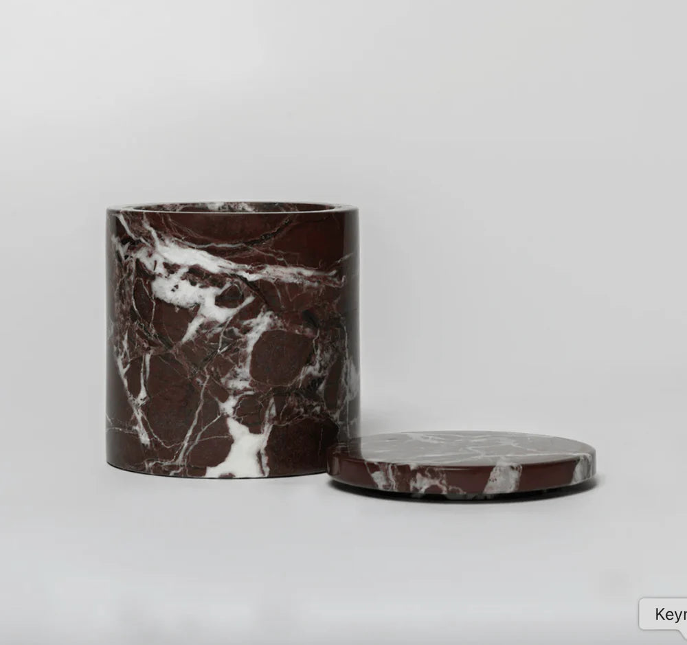 Poured NY Flames & Flannel Marble Candle