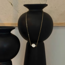 Load image into Gallery viewer, Freshwater Pearl Necklace