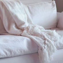 Load image into Gallery viewer, Alta Wool Blend Throw
