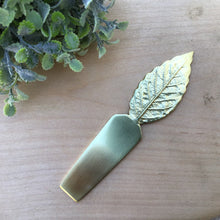 Load image into Gallery viewer, gold leaf  cheese knife four styles 