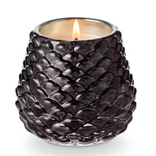 Load image into Gallery viewer, Midnight Pumpkin Pinecone Votive Candle ￼