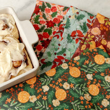 Load image into Gallery viewer, Holiday Yuletide Blooms Kitchen Tea Towel Set