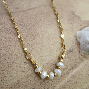 Pearl and Chain Necklace