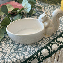 Load image into Gallery viewer, Squirrel Dish
