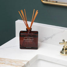 Load image into Gallery viewer, Botanico de Havana Reed Diffuser