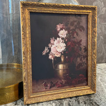 Load image into Gallery viewer, Floral Framed Art