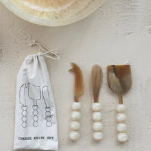 Load image into Gallery viewer, Horn Cheese Knives Set