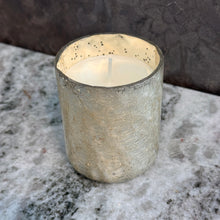 Load image into Gallery viewer, Winter White Small Boxed Crackle Candle