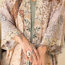 Load image into Gallery viewer, Kimono Robe