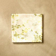 Load image into Gallery viewer, Lush Garden Beach Blanket