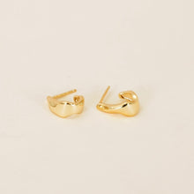 Load image into Gallery viewer, Small Ripple Gold Hoop Earrings
