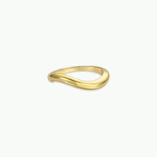 Load image into Gallery viewer, Wave Ring Size 6