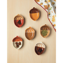 Load image into Gallery viewer, Oak and Acorn Pinch Bowls