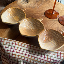 Load image into Gallery viewer, Acorn Three Section Dish