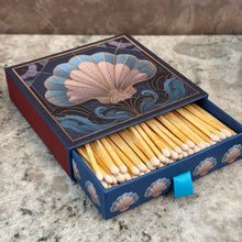 Load image into Gallery viewer, Scallop Matchbox
