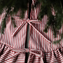 Load image into Gallery viewer, Red Stripe Ruffle Tree Skirt