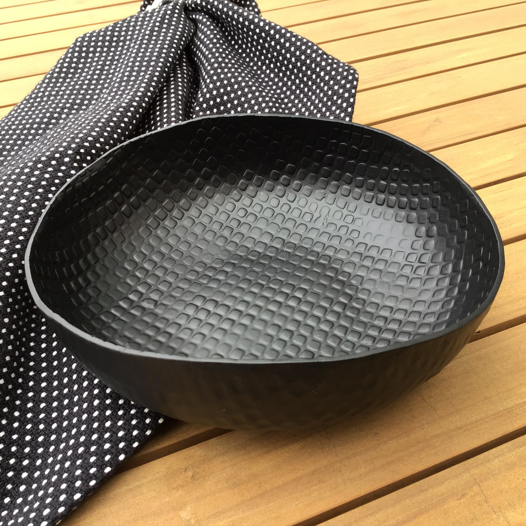 Black Crosshatch Aluminum Bowl | 3 Sizes