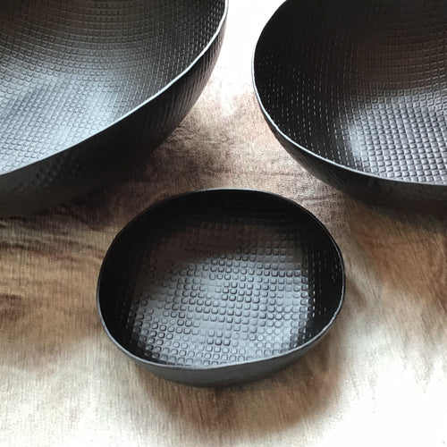 Black Crosshatch Aluminum Bowl | 3 Sizes