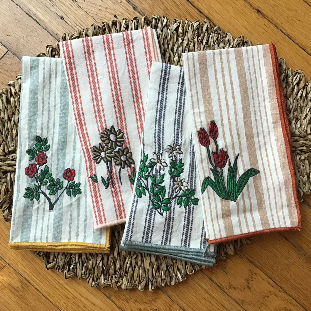 Floral Embroidery Cotton Napkins
